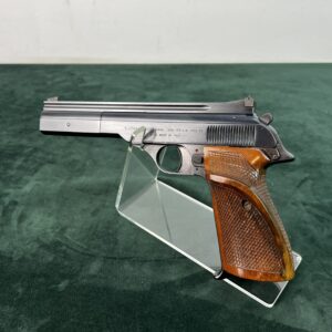 Pistolet Bernardelli mod. 69  kal .22LR