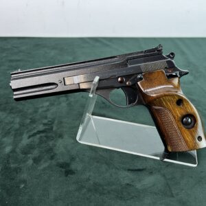 Pistolet Beretta mod. 76  kal .22LR