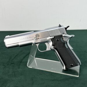Pistolet LLAMA kaliber 45 ACP